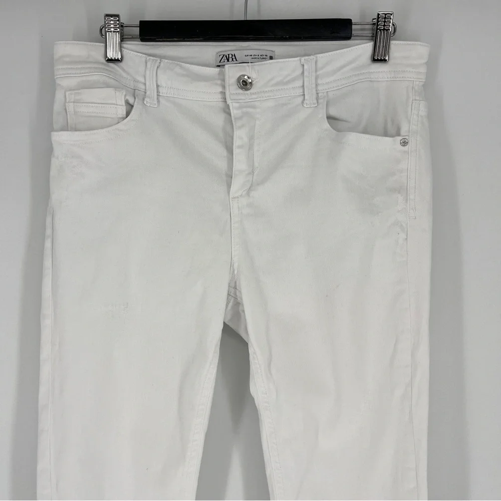 ZARA White Skinny Jeans - Picture 2 of 11